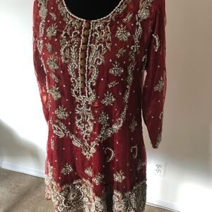 Beautiful party wear two pcs